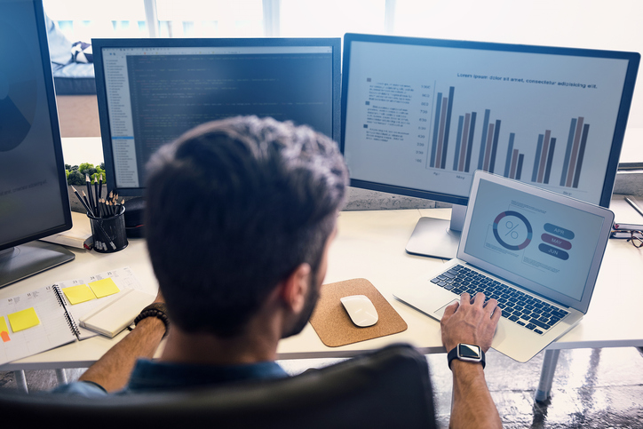Exemple visuel d’un rapport interactif créé avec l’un des principaux outils d’analyse de données utilisés en entreprise.